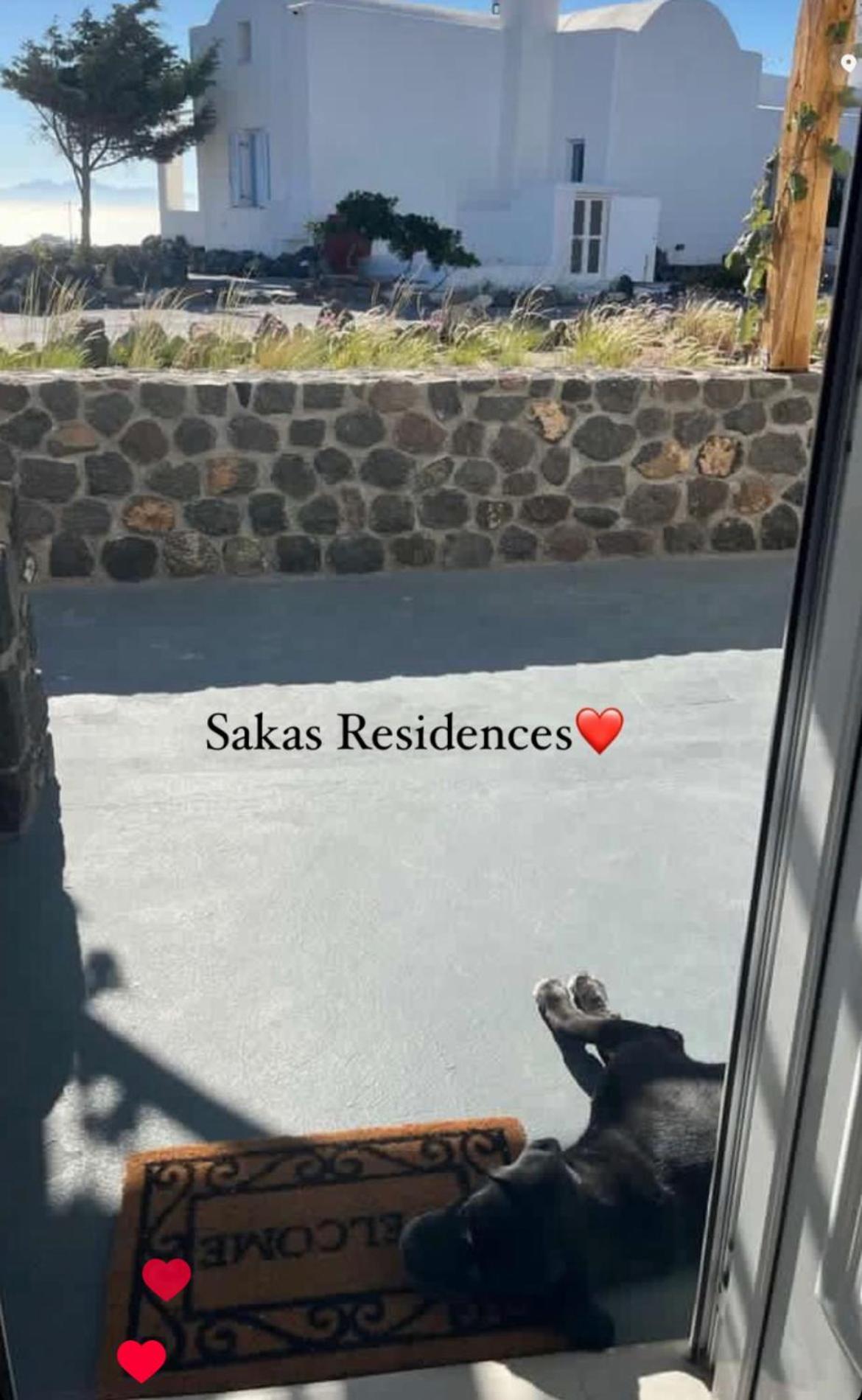 Sakas Residences Karterados  Exterior photo