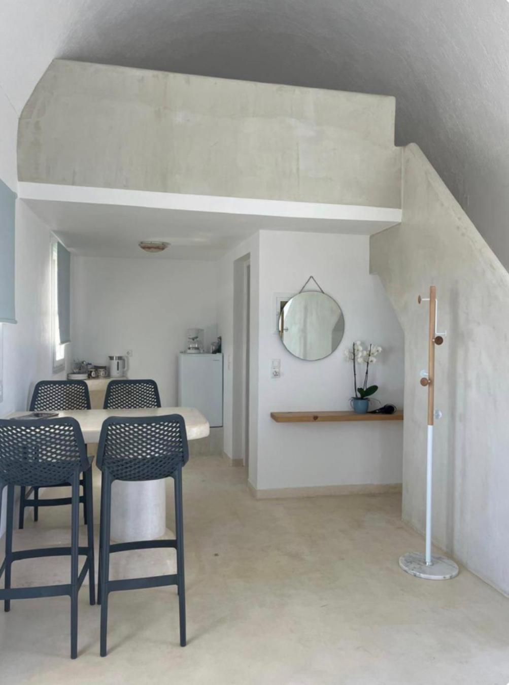 Sakas Residences Karterados  Exterior photo