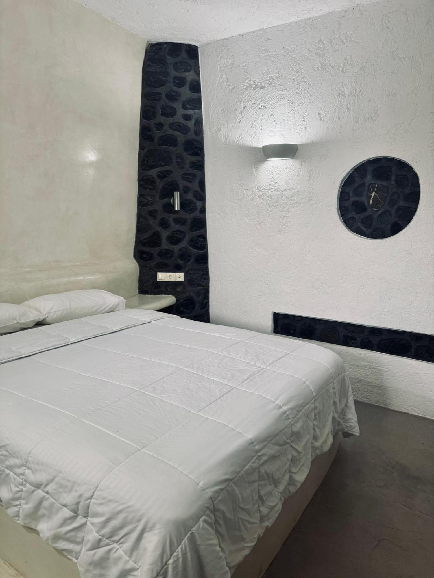 Sakas Residences Karterados  Exterior photo